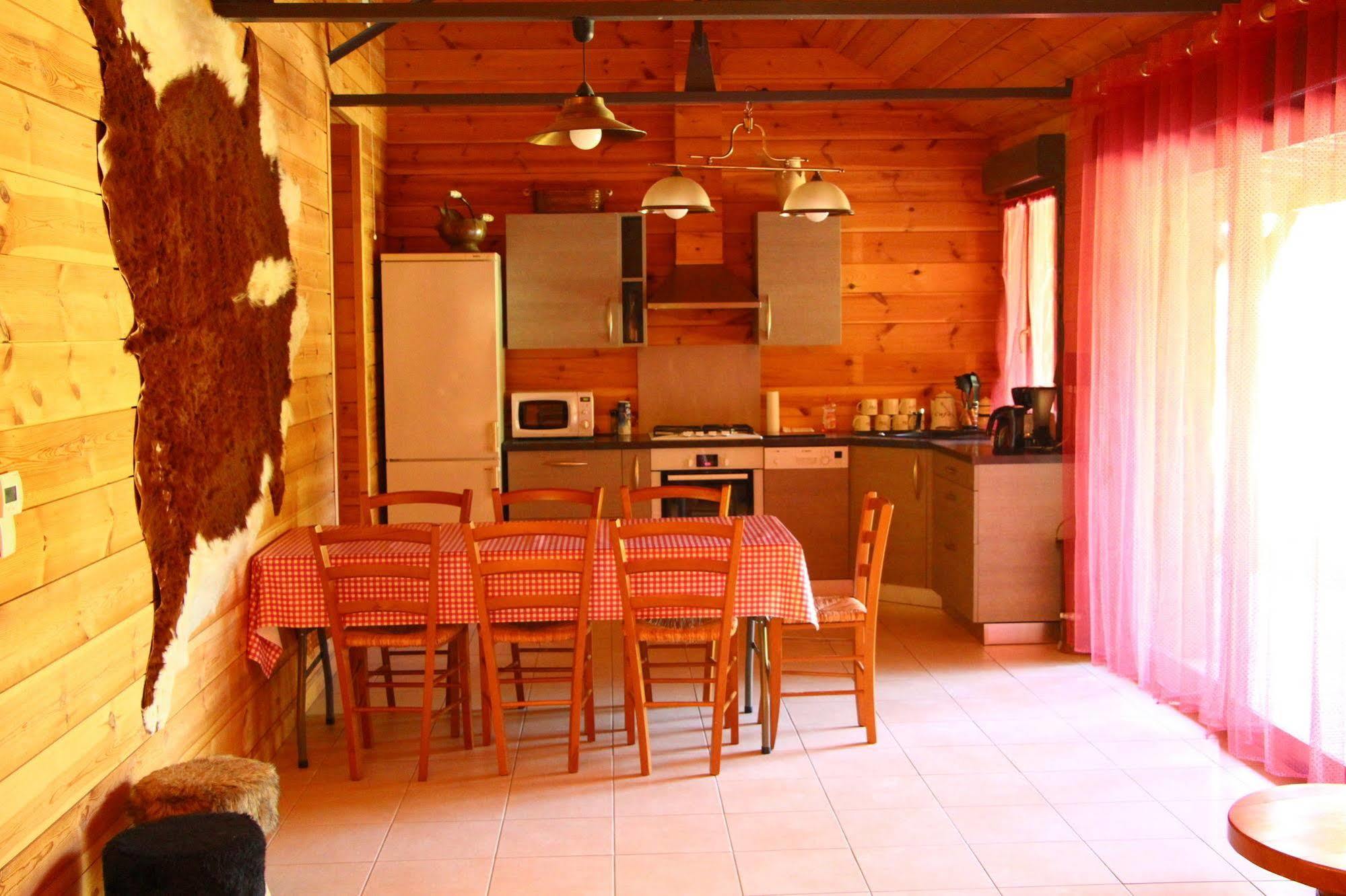 Western City Troyes Barberey-Saint-Sulpice Exterior foto